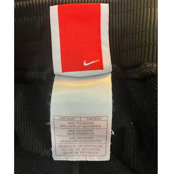 Nike Fit Dry Women's Black w/ White Stripe Sweatpants Pull-On W/Zip Pocket SZ L - Picture 9 of 12